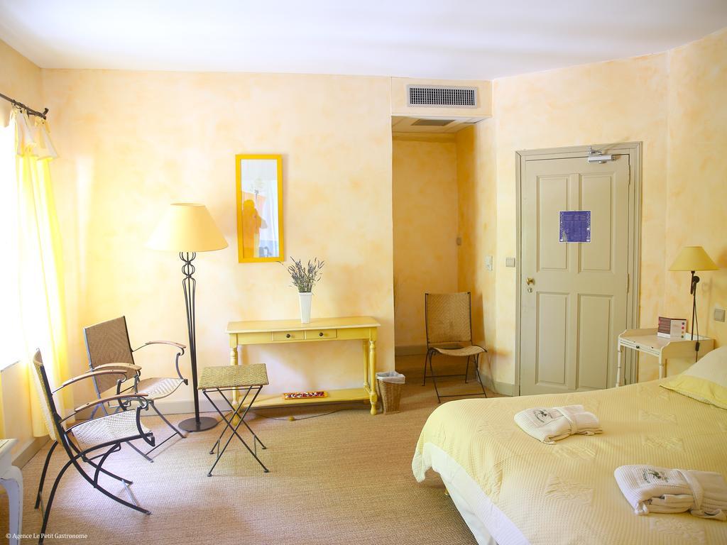 Hotel Maison Bournissac Paluds de Noves المظهر الخارجي الصورة